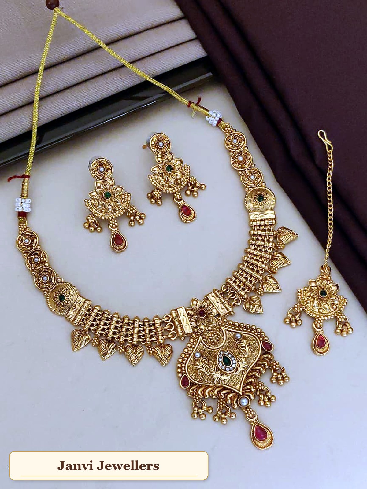 Antique Gold Finish Short Necklace set with Earrings